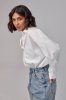 Подовжена жіноча сорочка в стилі oversize - 05213 біла