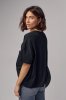 Жіноча футболка oversize з вишивкою 241023 чорна