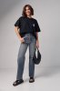 Жіноча футболка oversize з вишивкою 241023 чорна